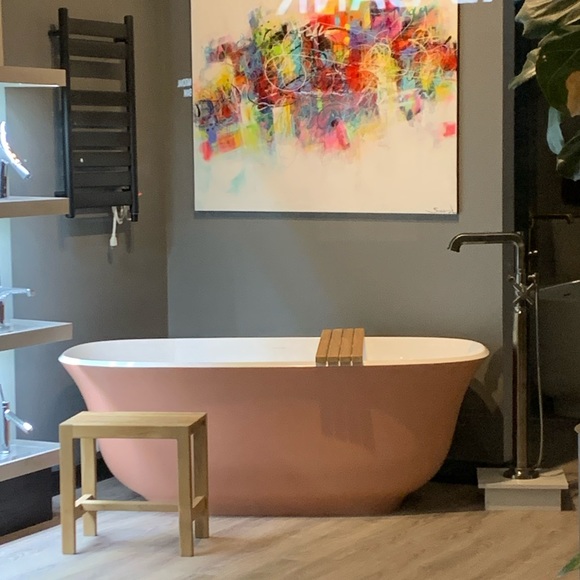 Meet your Posher, Emily - Picture 1 of 1